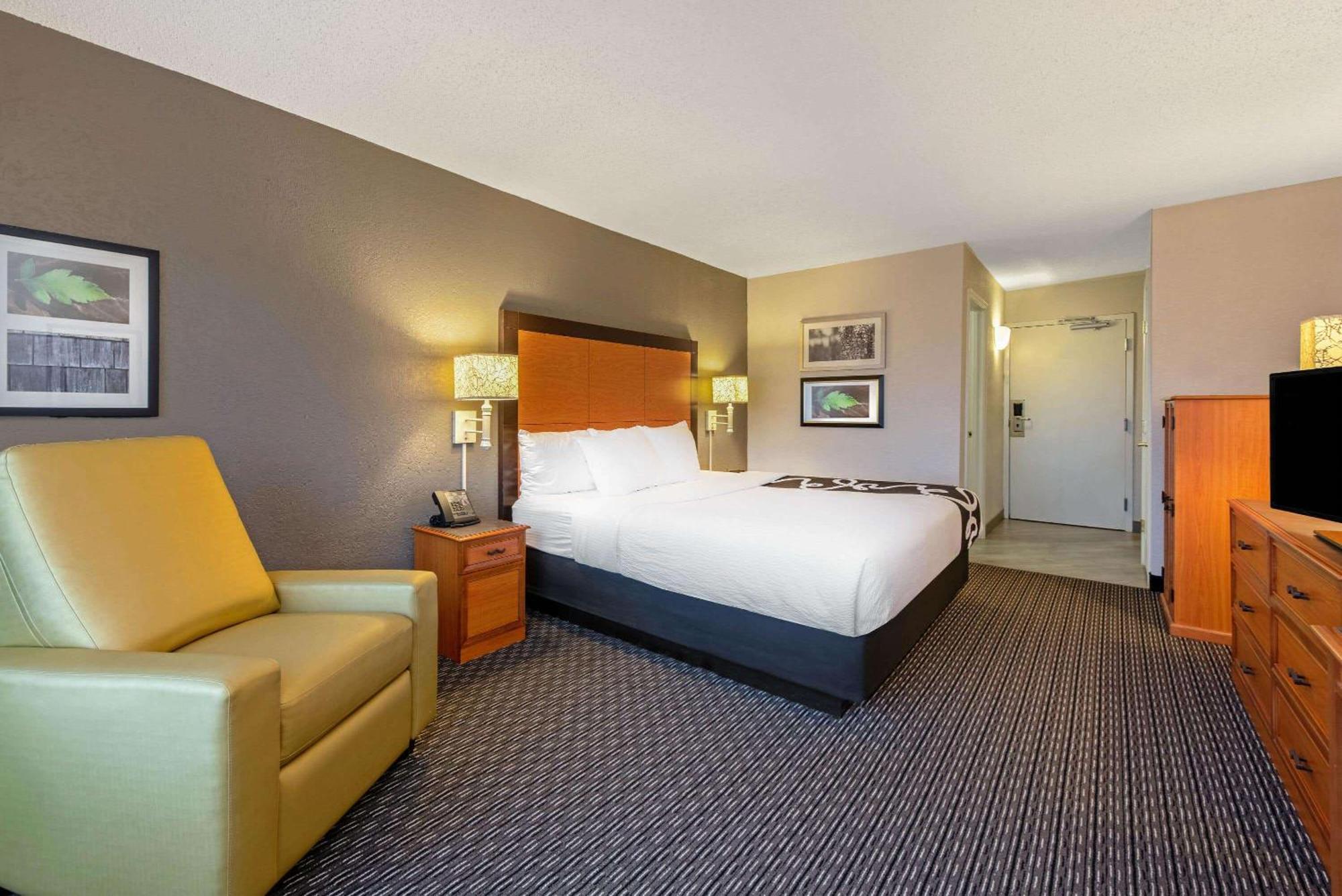 La Quinta By Wyndham New Orleans Airport Hotel Kenner Buitenkant foto